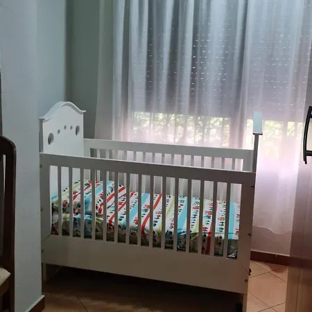 Apartmán Calmly, Spacious Next To Embassy Tirana