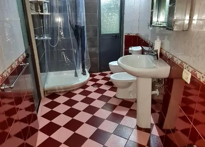 Calmly, Spacious Next To Embassy * Tirana