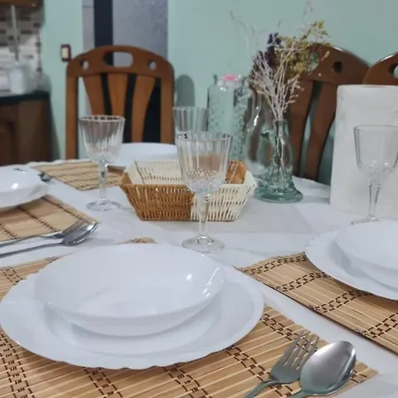 Calmly, Spacious Next To Embassy Apartment Tirana