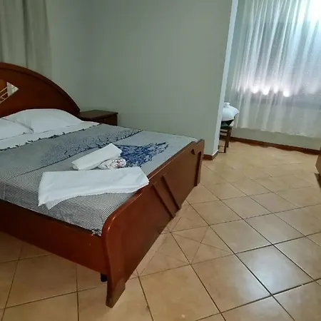 Apartment Calmly, Spacious Next To Embassy Tirana