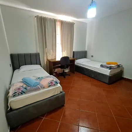 Daire Calmly, Spacious Next To Embassy