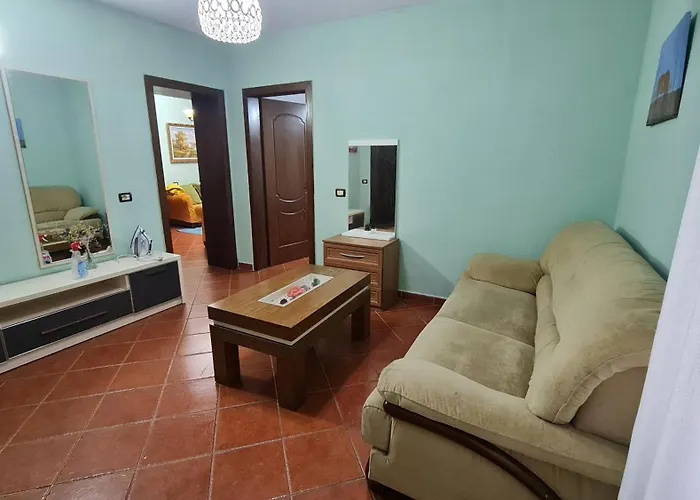 Lägenhet Calmly, Spacious Next To Embassy *